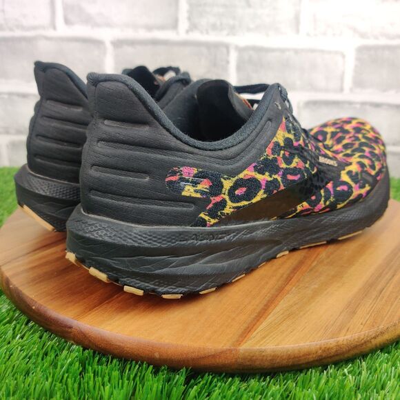 Brooks Launch GTS 9 Womens Size 11 Cheetah Print Running Sneakers 1203731B747 - Picture 2 of 14